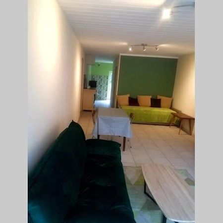 Petit Gite Ou Chambre D'Hotes 2/4 Personnes Buffieres Εξωτερικό φωτογραφία