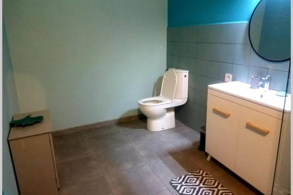 Petit Gite Ou Chambre D'Hotes 2/4 Personnes Buffieres Εξωτερικό φωτογραφία